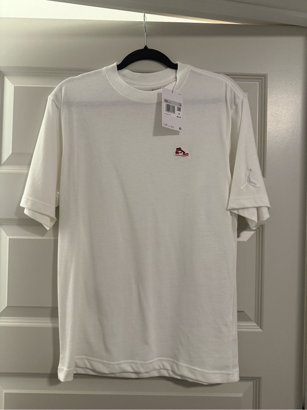 Nike White Short-Sleeve Crew Tee with xSmall Red Sneaker Patch